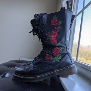 Dr. Martens VONDA LEATHER MID CALF BOOTS  Size 9